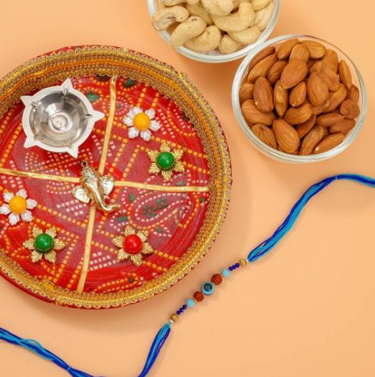 Auspicious Tray with Rakhi Nutty Blessings