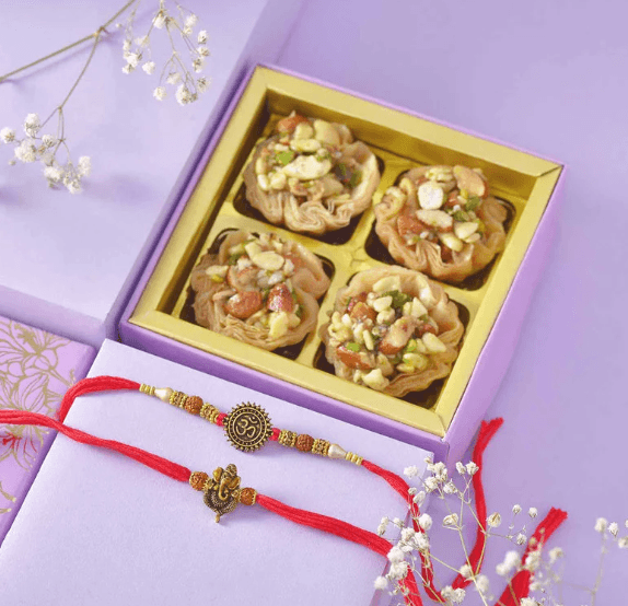 Om N Ganesha Rakhi Kit With Handcrafted Baklawas
