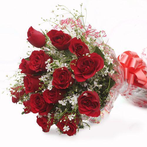 Lovely Roses Flower Bunch