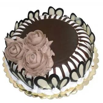 Yummy Dark Chocolate Cake