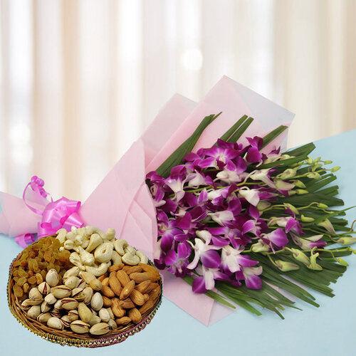 Spectacular Nutty Hamper Combo