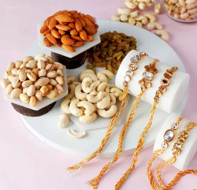 Kundan Affection with Wholesome Dry Fruits