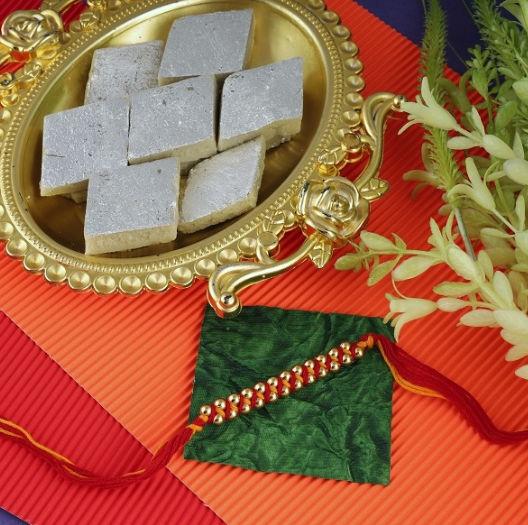 Delectable Delight Rakhi and Kaju Katli