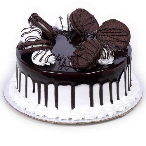 Chocolaty Oreo Mania Cake