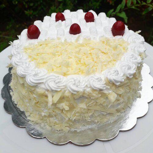 Royal Whiteforest Bliss Cake